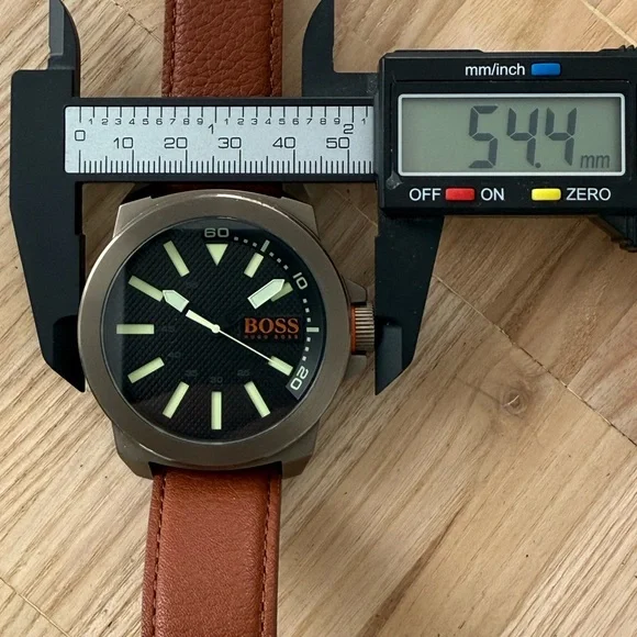 Hugo Boss Luxury Men’s Watch Black Dial Tan Leather Strap Luminous Markers